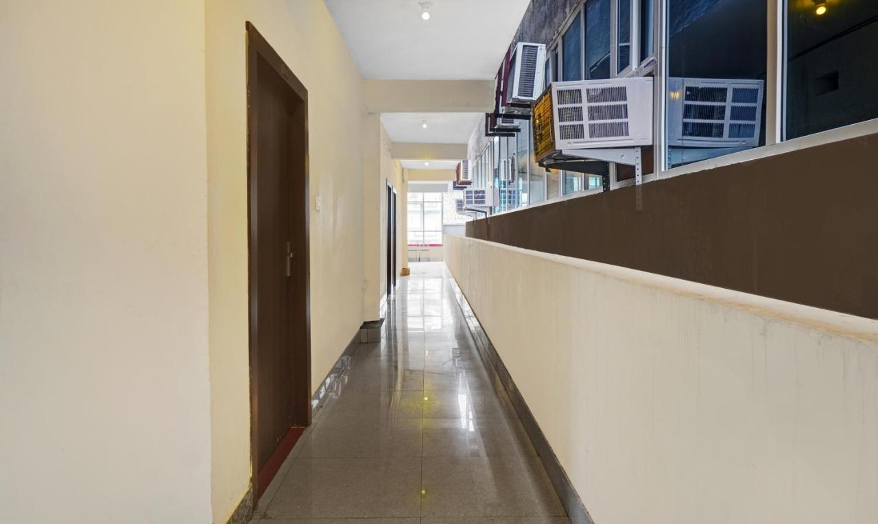 Oyo Flagship Hotel Sunset Inn Патна Екстериор снимка