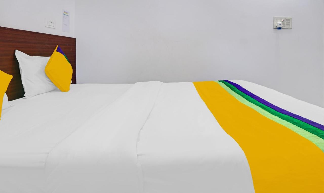 Oyo Flagship Hotel Sunset Inn Патна Екстериор снимка